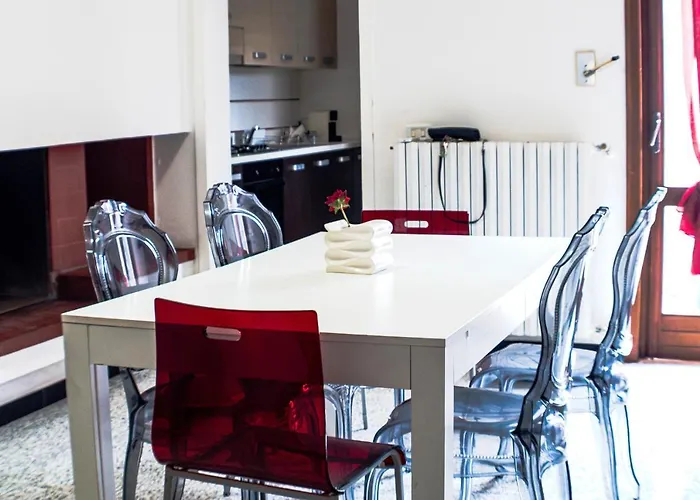 Azzurra アパート メレンドゥーニョ